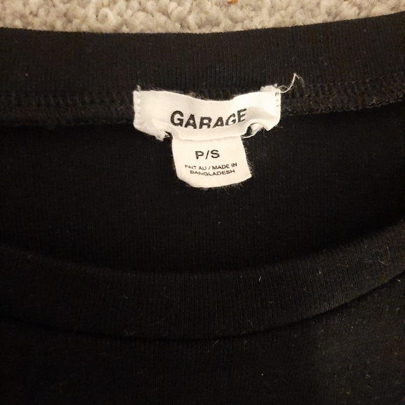 crop tops - Picture 3 of 4